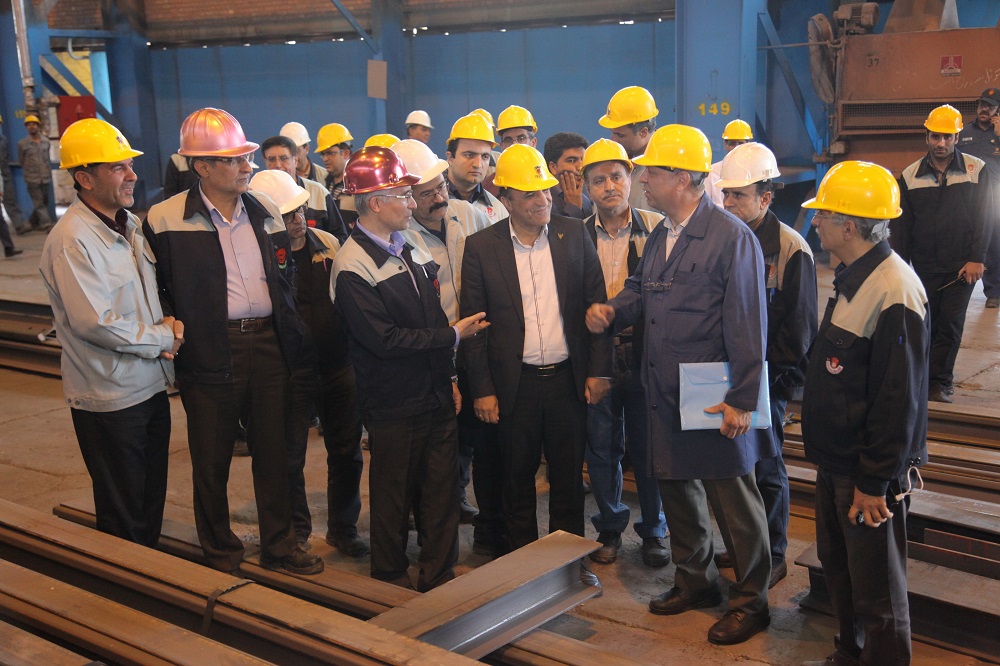 Iran needs more than one million tons of rails in accordance with the Sixth Development Plan / Isfahan steel company can provide the full rail needs of the rail.