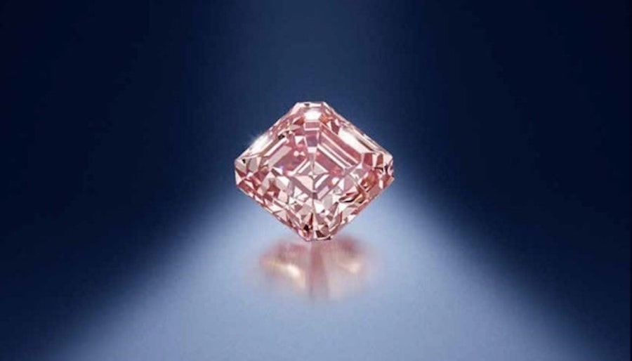 Pink diamond breaks world record