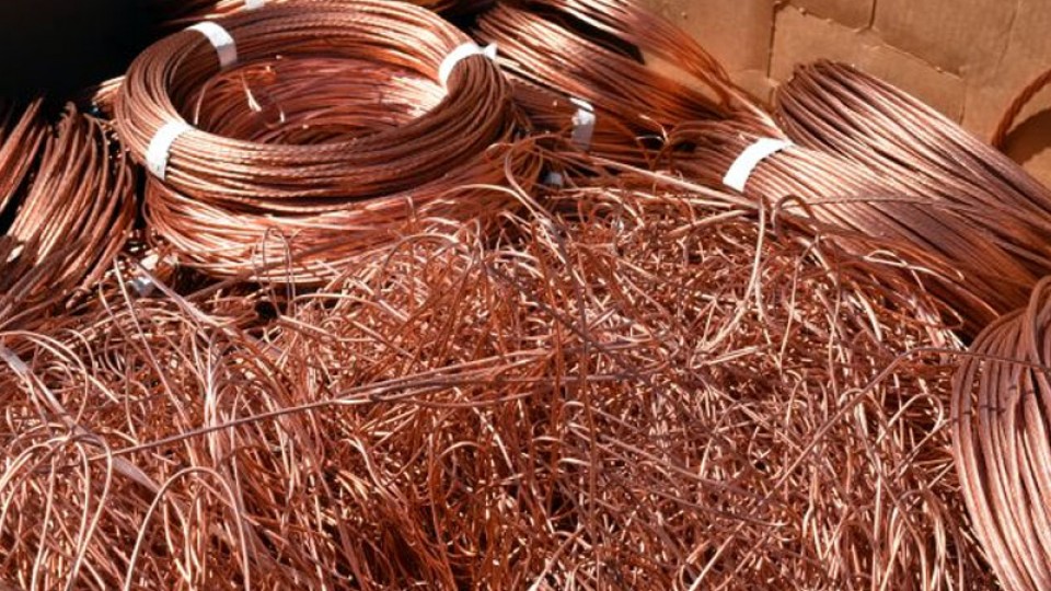 Copper touches 1-week high on China demand optimism