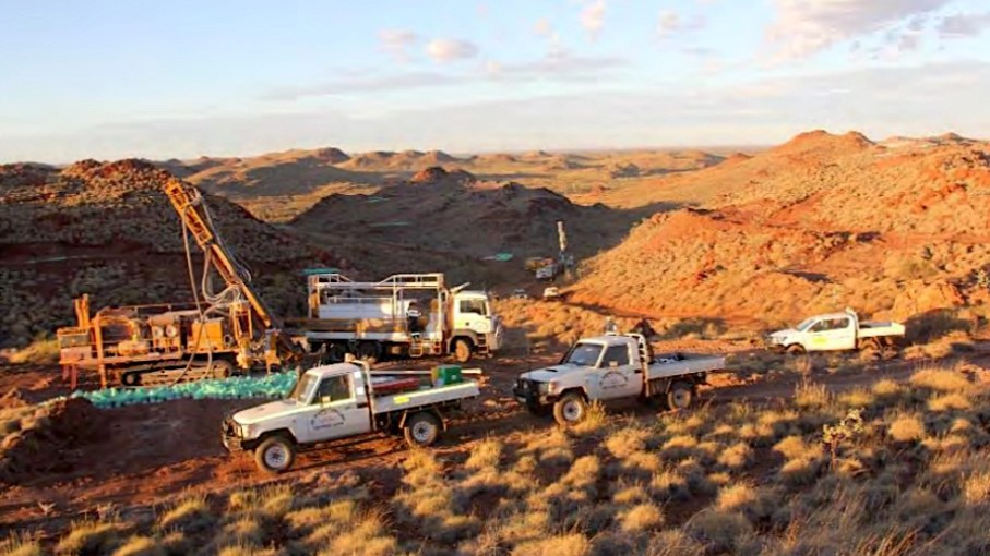 Chinese battery giant buys discount stake in Pilbara Minerals