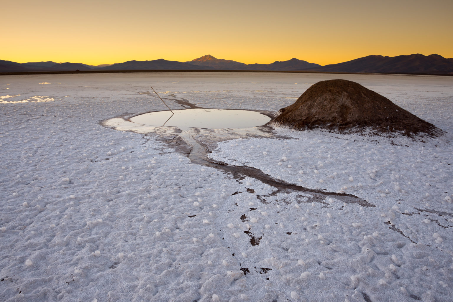 Lithium venture in Chile in talks with EV firms to invest in mine project